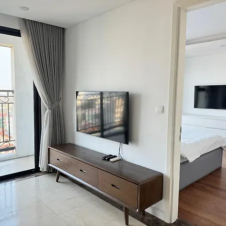 D'Leroi Soleil - Westlake Suite & Apartment Hanoi Room photo