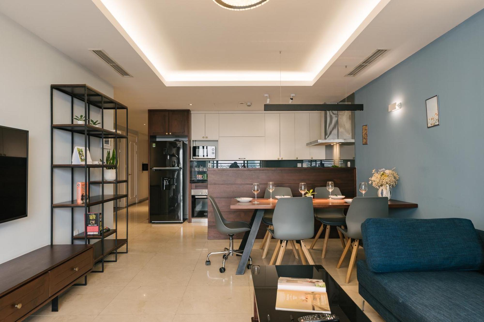 D'leroi Soleil - Westlake & Apartment